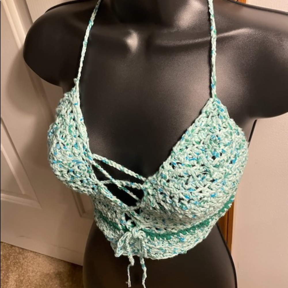 Woman’s Halter Top